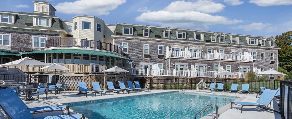 Wyndham Bay Voyage Inn Resort in Jamestown