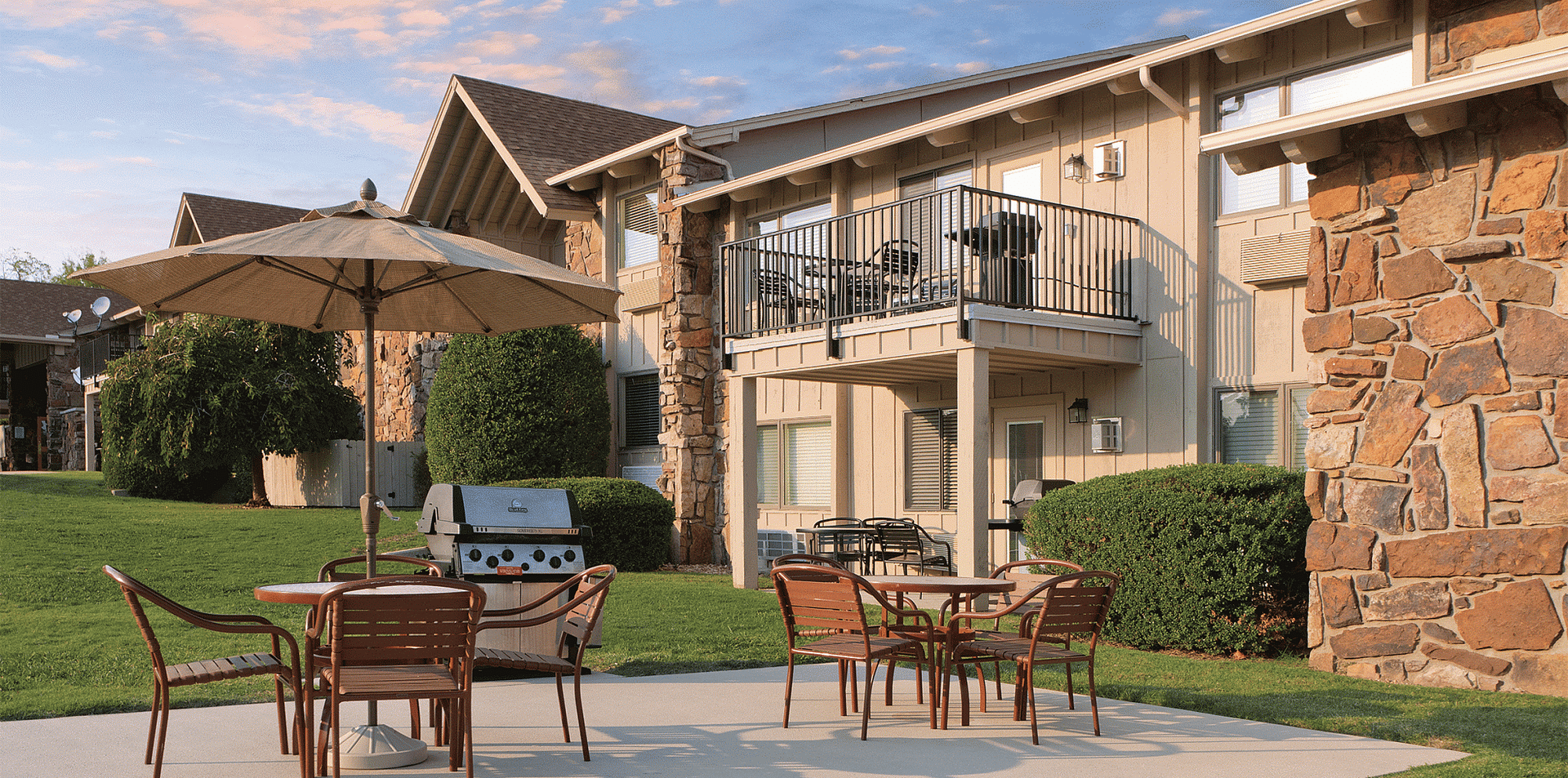 wyndhamgrandlake
