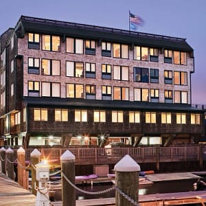 inn-long-wharf