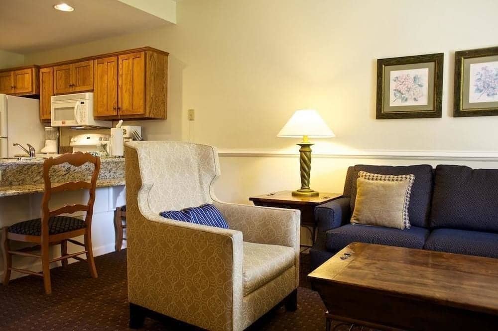GovernorsGreenResort2