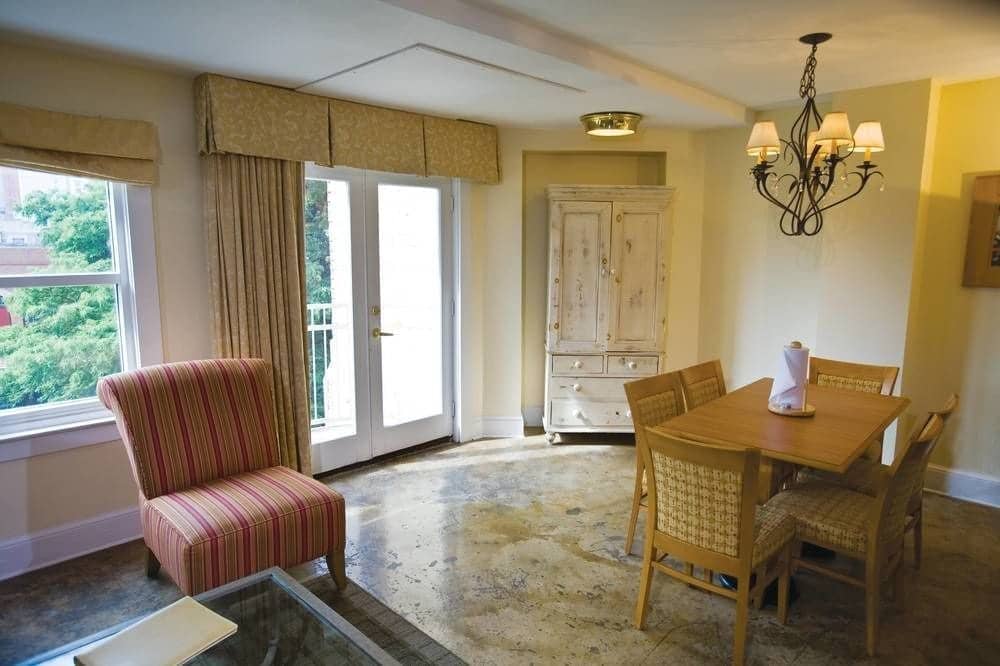 RiversideSuitesResort4