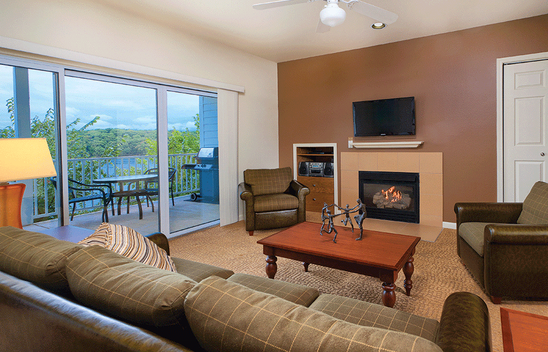 LakeOzark_3-bdrm-lv-rm